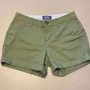 🌿🤍Old Navy Everyday Short Size 0